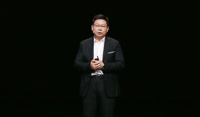 越过山丘鸿蒙生态站上新起点！(图1)