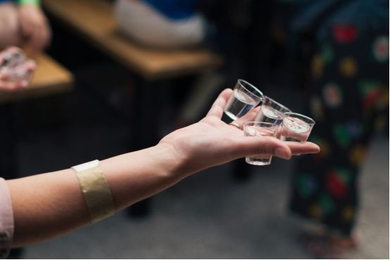 石家庄白酒品牌商城小程序开发打通线上线下消费闭环(图2)